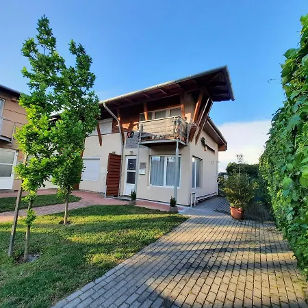 Foki Apartman Siofok Exterior photo